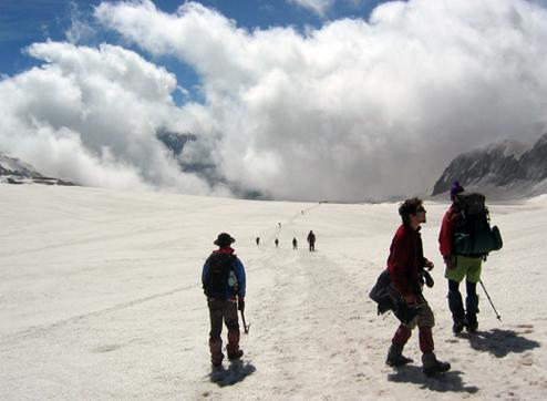 Kalindikhal Pass Trek