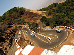 The winding roads of Matheran