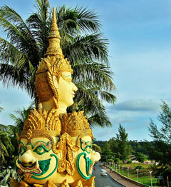 Andaman: Statue Looks out Over the Andaman Sea