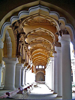Madurai: Arches in Tirumalai nayak palace