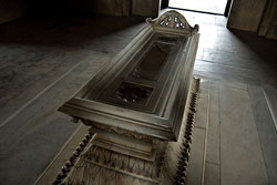 Interior of Safdar jang's Tomb, Delhi