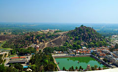 Sravanabelagola: From atop Vindhyagiri Hill