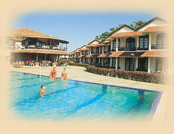 Schwimmbad vom Hotel Nanu Resort Goa